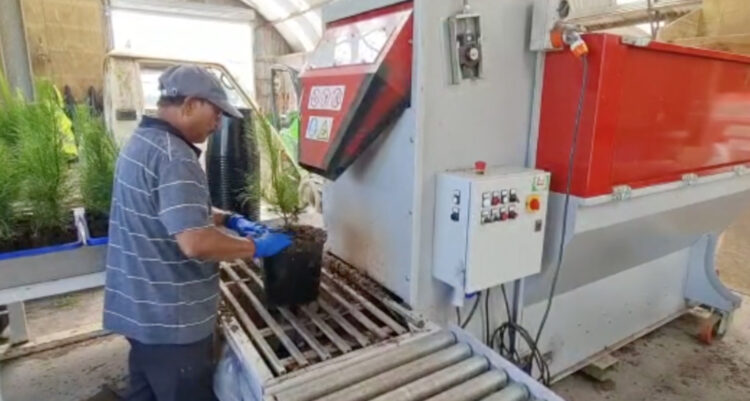 Increase your productivity with a DaRos TV3 Bagging Machine